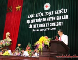 Ông Nguyễn Huy Việt, Thành ủy viên - Bí thư Huyện ủy - Chủ tịch HĐND huyện Gia Lâm, phát biểu chỉ đạo Đại hội
