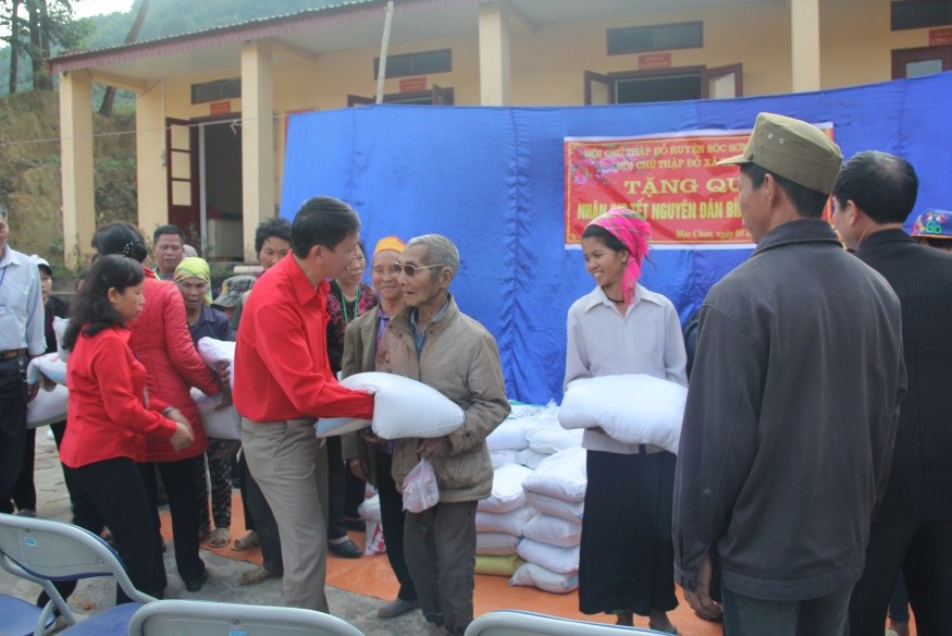 Mang xuân lên rẻo cao