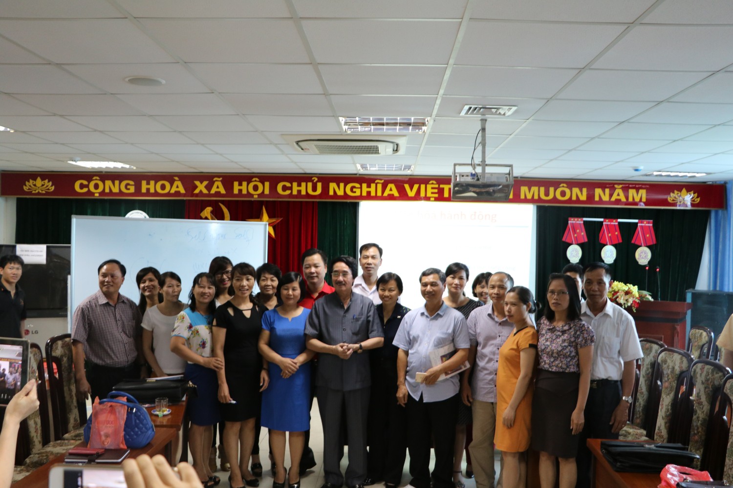 "Kỹ năng giao tiếp, văn hóa ứng xử”  của người làm công tác nhân đạo