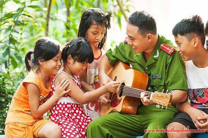 Thượng úy Trần Anh Tuấn