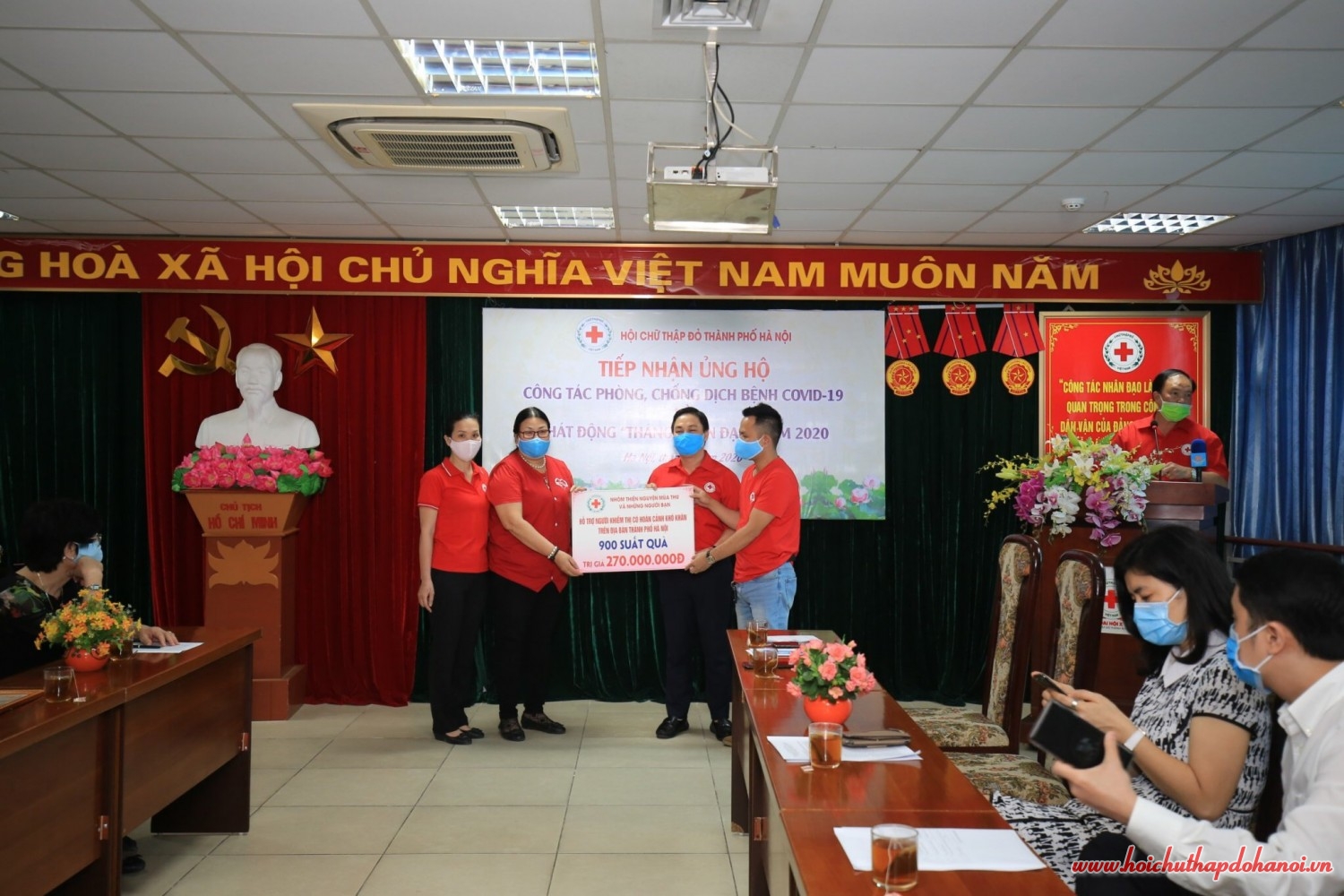 Tiếp nhận ủng hộ ngày 22 4 7