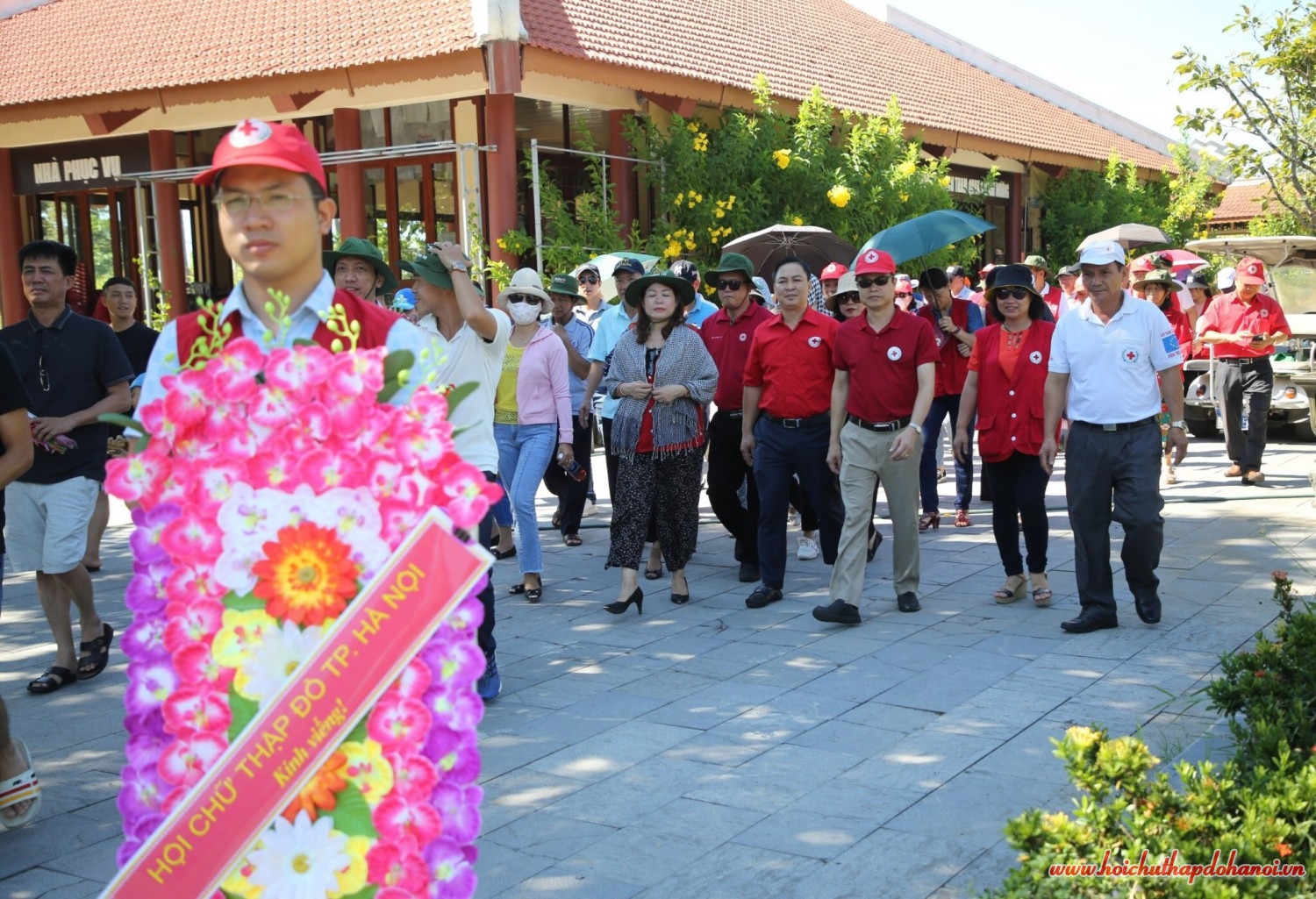 Hành trình tri ân 4