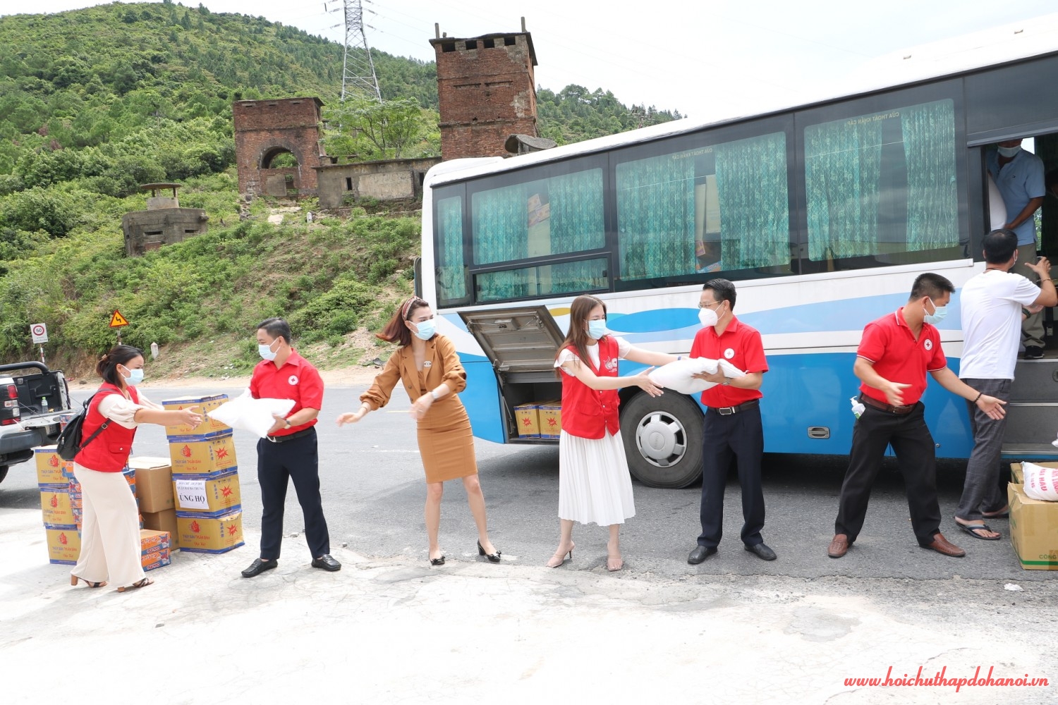 Tặng Đà Nẵng covi 3