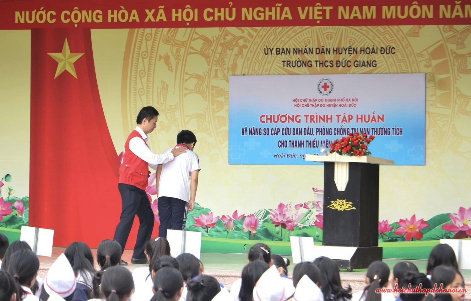 394290501 853595239854475 8734804291342438507 n