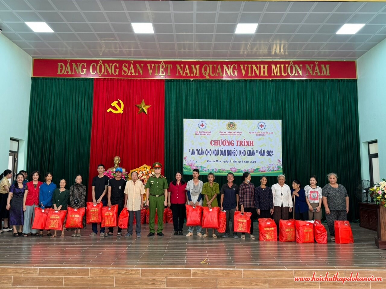 9b8a49d4 09eb 4b13 9f1e fba64e8dff42