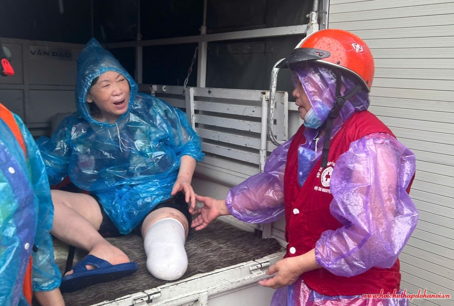 459182889 1072481984632465 2718780972932147519 n